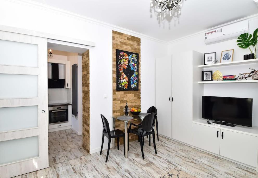 Komfortowe Przy Rynku Klimatyzacja Apartment